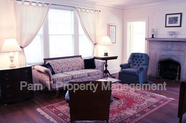 Foto del edificio - 629 E 46th St