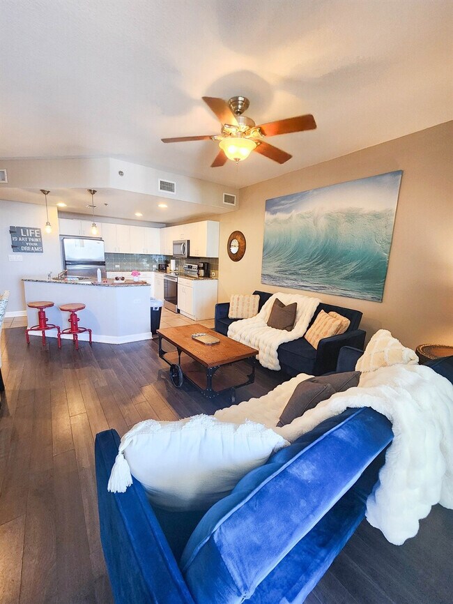 Foto del edificio - 11832 Front Beach Rd