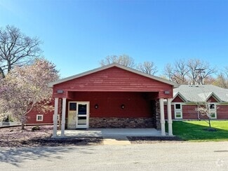Building Photo - 5735 E Lake Rd
