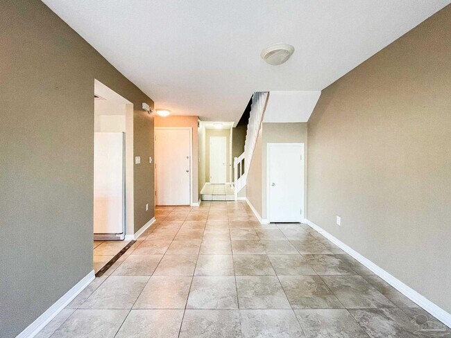 Foto del edificio - 5287 Balfour Pl