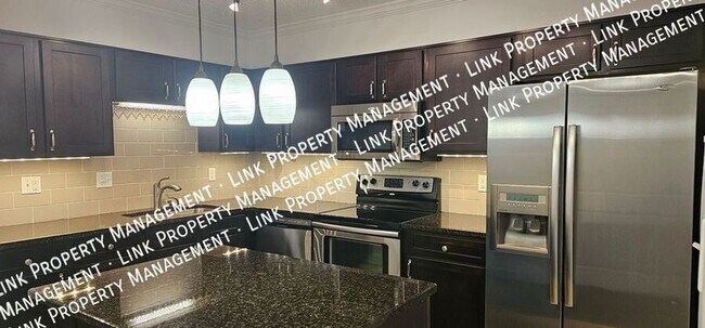 Building Photo - 1131 Stringers Ridge Rd