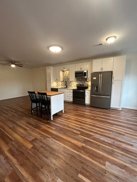 Foto del edificio - Available 10/1/2026 Stylish 3-Bed, 2.5-Bath Home on Enna Lane, Linden Living at Its Best.