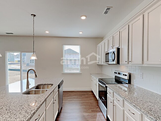 Foto del edificio - 3205 Pinemount Road