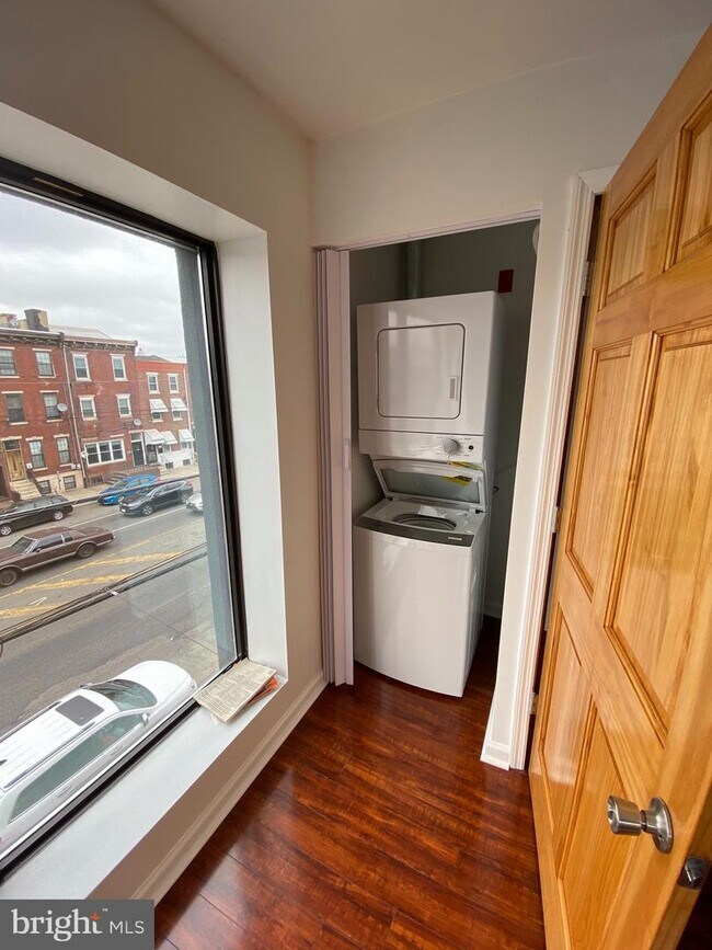 Foto del edificio - 644 Washington Ave