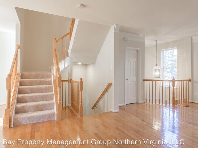 Building Photo - 3 br, 2.5 bath House - 42889 GOLF VIEW DRIVE