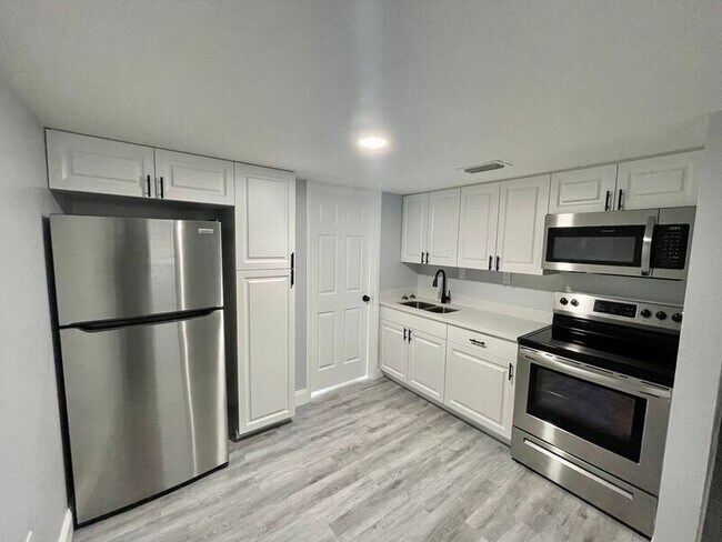 Foto del edificio - 5305 N Blvd