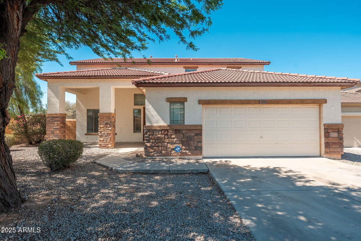 Primary Photo - 18064 W Acapulco Ln