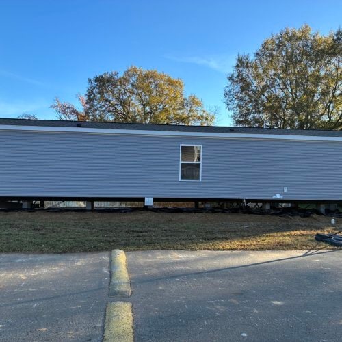 Foto del edificio - 928 Sharpe Rd