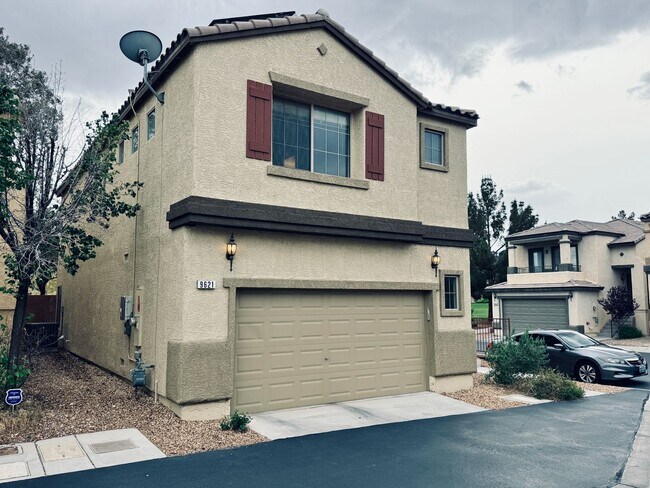 Building Photo - Gated Community Home in Centennial Hills!