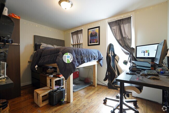 Building Photo - 38 L St