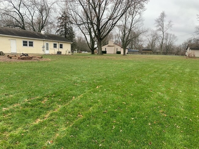 Building Photo - 10522 Baker Pl