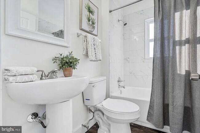 Foto del edificio - 3925 Chesterfield Ave