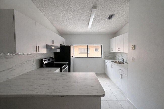 Foto del edificio - 7891 W 29th Way