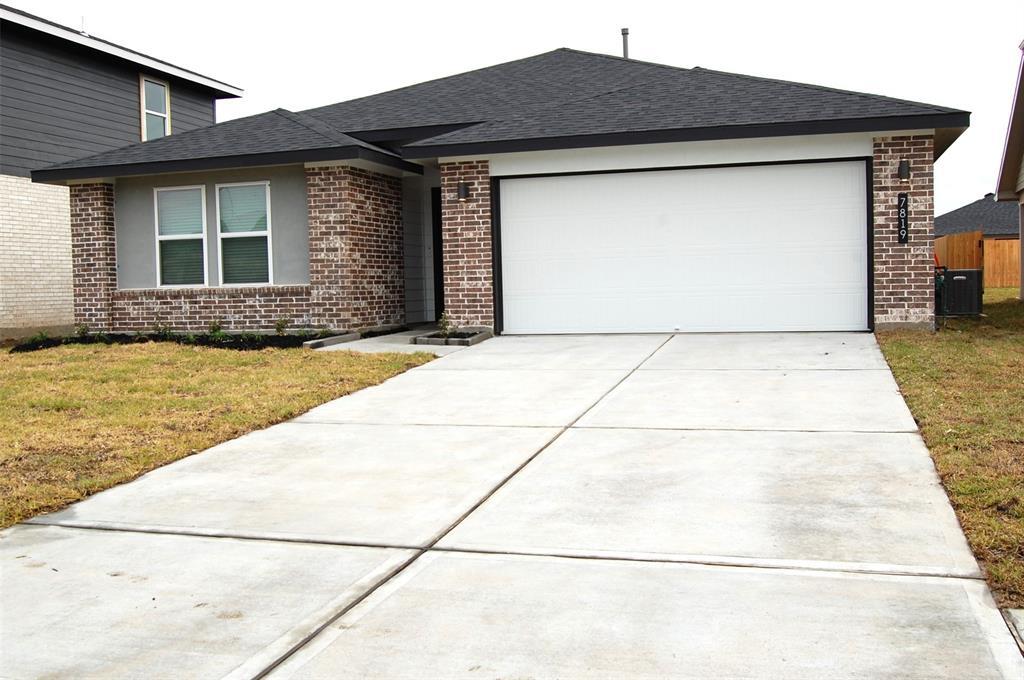 7819 Sleek Flock Ln, Arcola, TX 77583 House Rental in Arcola, TX