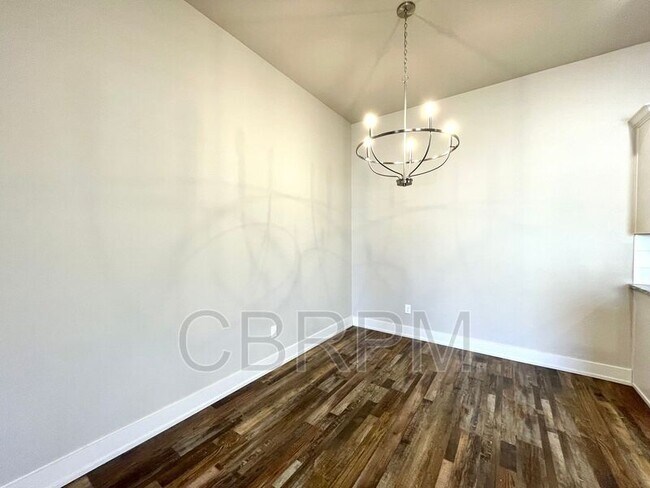Building Photo - 1402 17th St