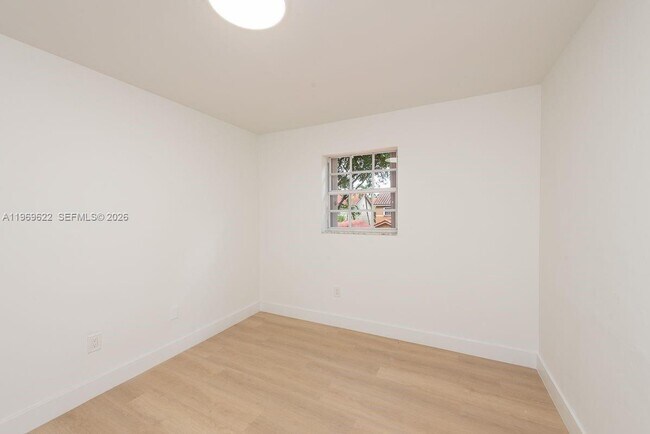 Building Photo - Southwest 103rd Lane, Miami, FL 33186 - 4 BR 2.5 BA townhouse