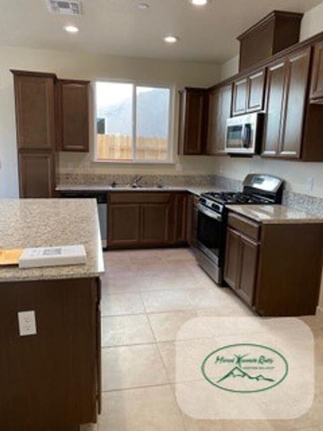 Building Photo - 4 br, 3 bath House - 4427 Pickworth Court