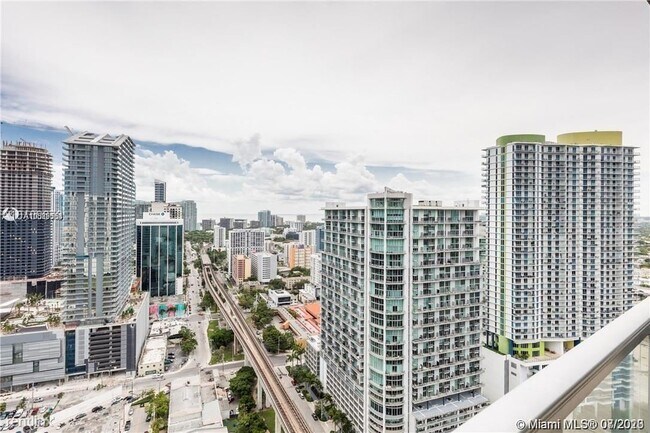 Foto del edificio - 2 br, 2.5 bath  - Mint Condo Downtown Miami