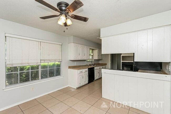 Building Photo - 1105 Cedar Ridge Dr