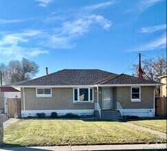 Building Photo - 6981 Magnolia St
