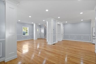 Building Photo - 98 Carroll St