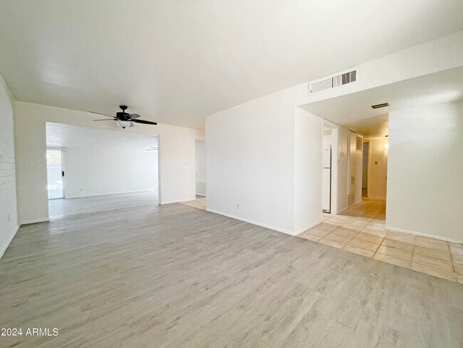 Foto del edificio - 11611 N Thunderbird Rd