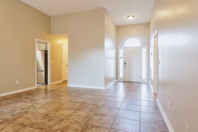 Foto del edificio - 8028 Rockhampton Cir