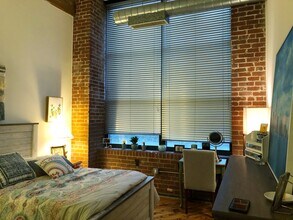 Building Photo - The Lofts At Chimney Hill
