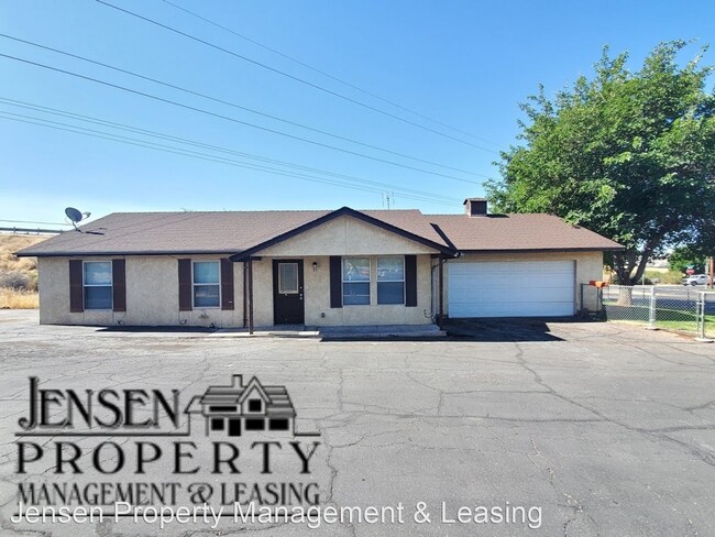 Building Photo - 675 S 800 E