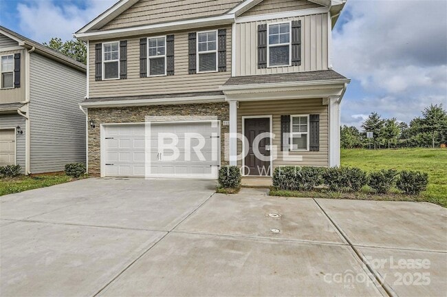 Foto del edificio - 7331 Neal Rd