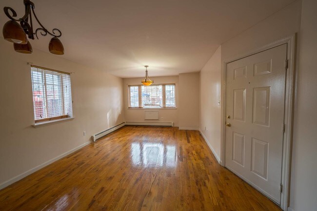 Foto del edificio - 1225 Jefferson Ave