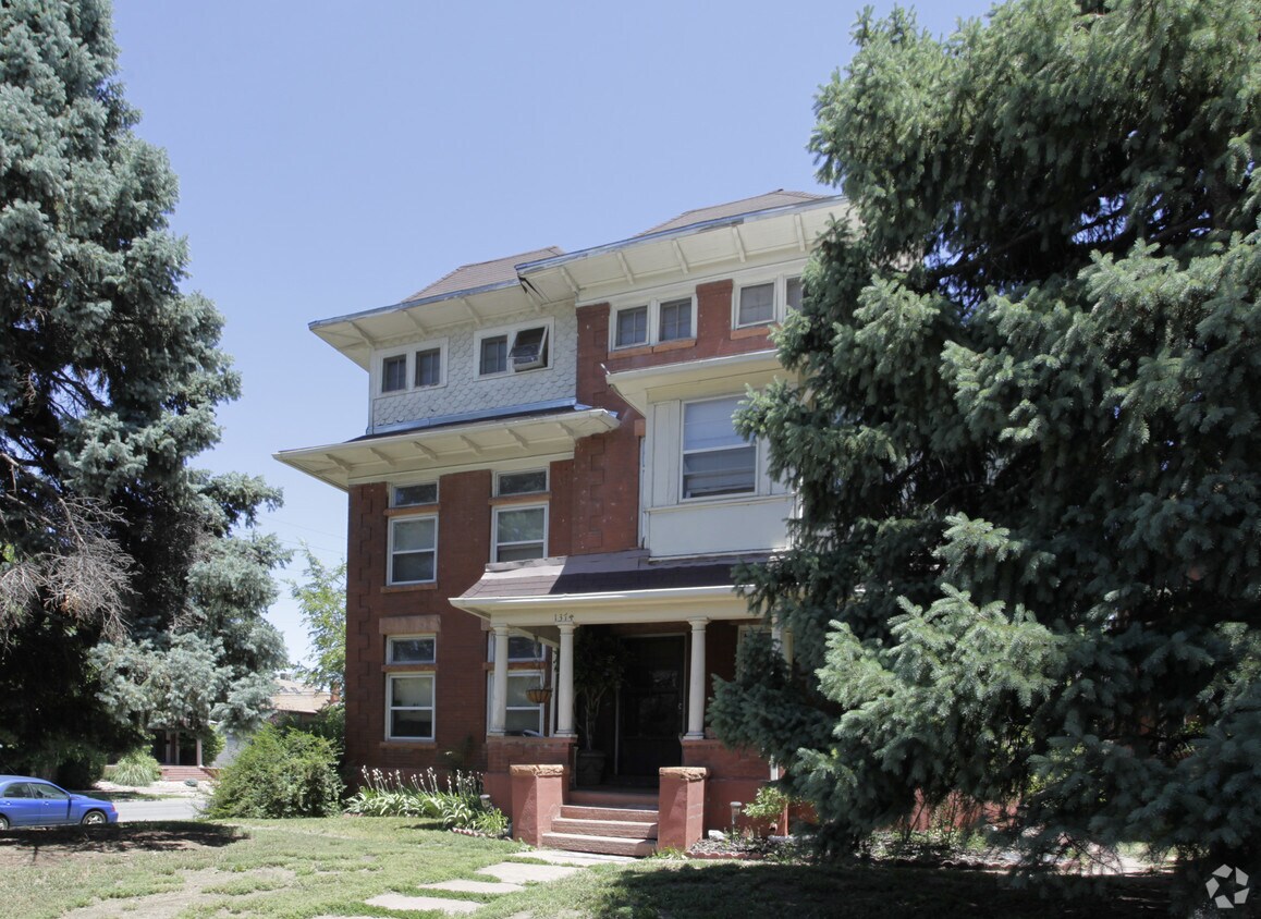 Building Photo - 1374 Elizabeth St