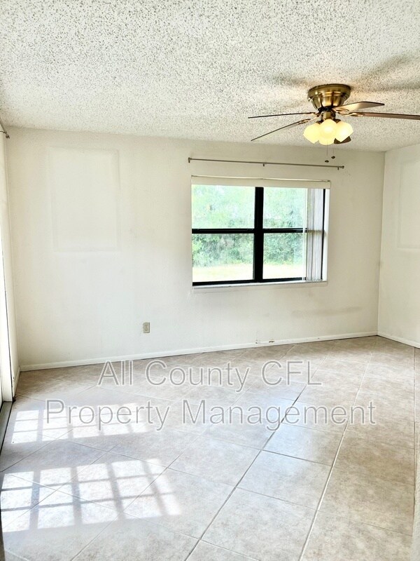Foto del edificio - 718 Buckminster Cir
