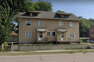 Building Photo - 2214-2216 7th Ave