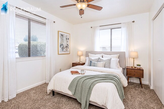 Foto del edificio - 8486 E Posse Cir