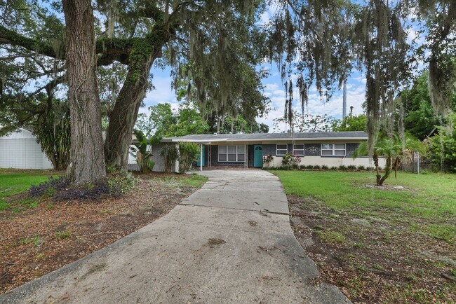 Foto del edificio - 3 Bedroom home in Belle Isle