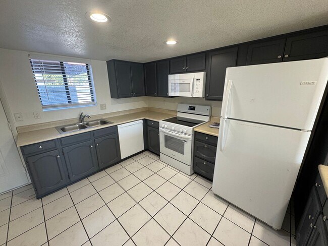 Foto del edificio - 18239 N 40th St