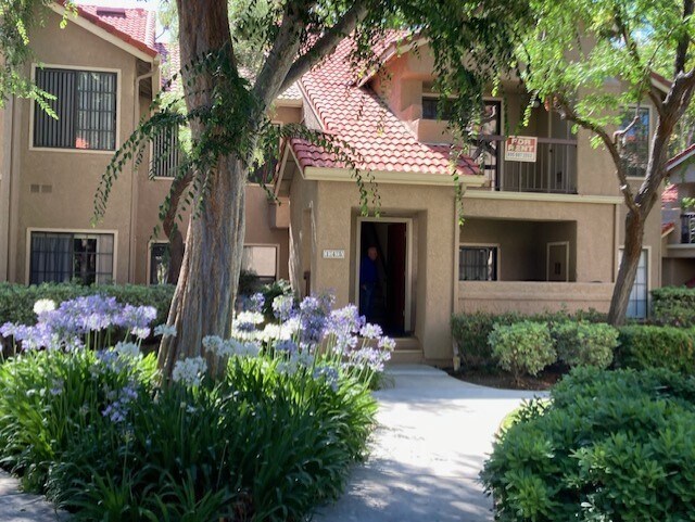 Foto del edificio - 2343 Archwood Ln