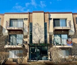 Building Photo - 1461 N Winslowe Dr