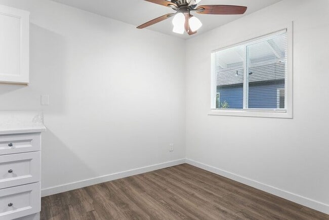Building Photo - Beautiful 2 bed/ 1 bath !! MOVE IN SPECIAL...