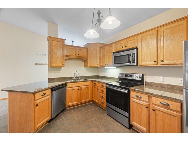 Foto del edificio - 7626 Fox Creek Ct