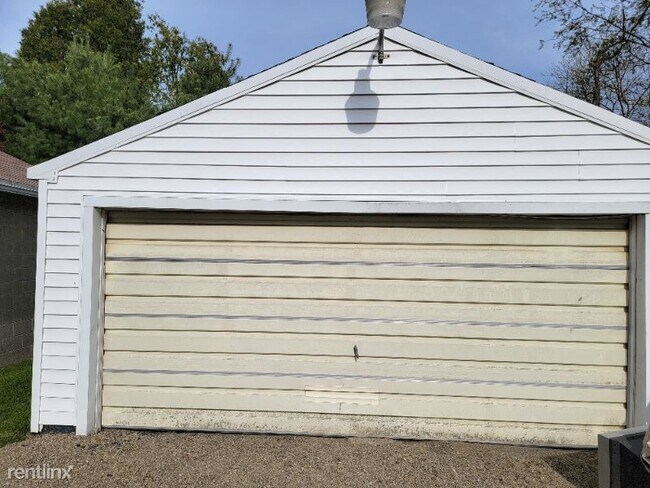 Foto del edificio - 3 br, 1 bath House - 1336 Heinz Ave, Sharo...