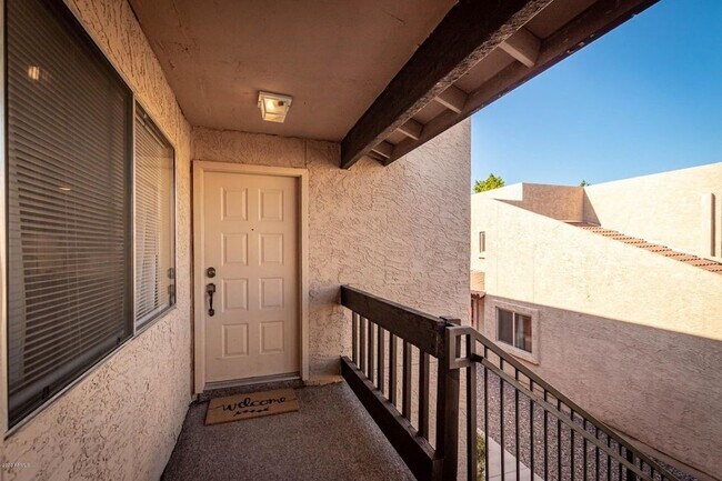 Building Photo - 520 N Stapley Dr