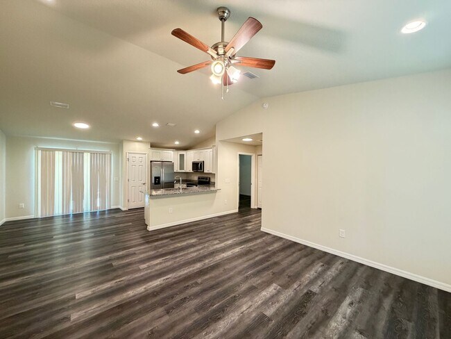 Foto del edificio - 3 BD/2BA Home in Beautiful Ocala!!!
