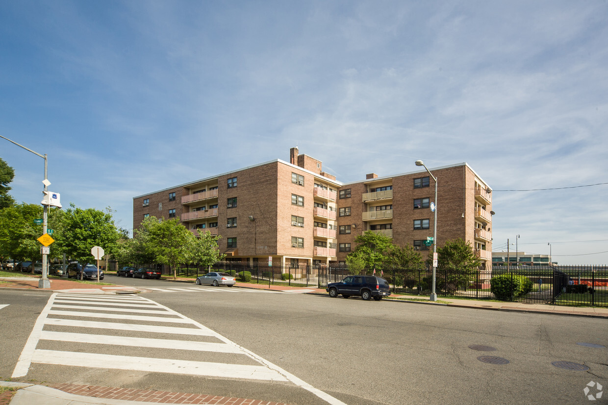 Primary Photo - Hopkins Apartments