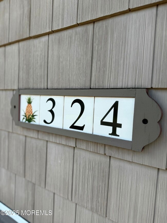 Foto del edificio - 324 Shady Brook Ln