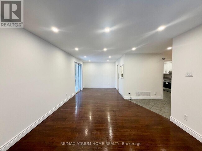 Building Photo - 59 Carlton Rd