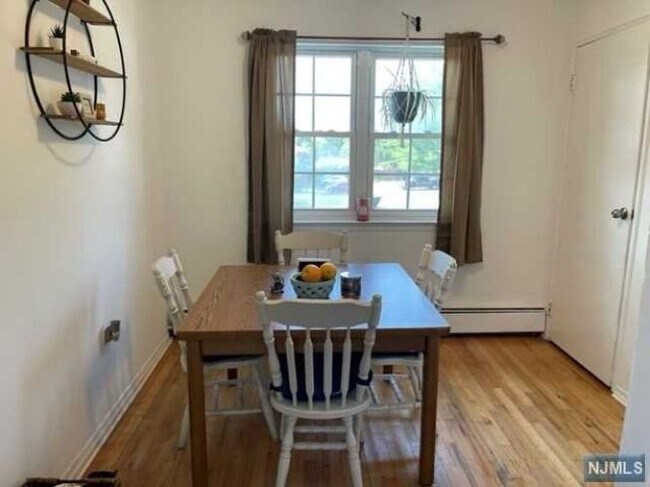 Building Photo - 43B Atherton Ct