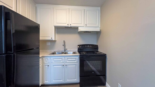 Interior Photo - Imperial Beach Palms