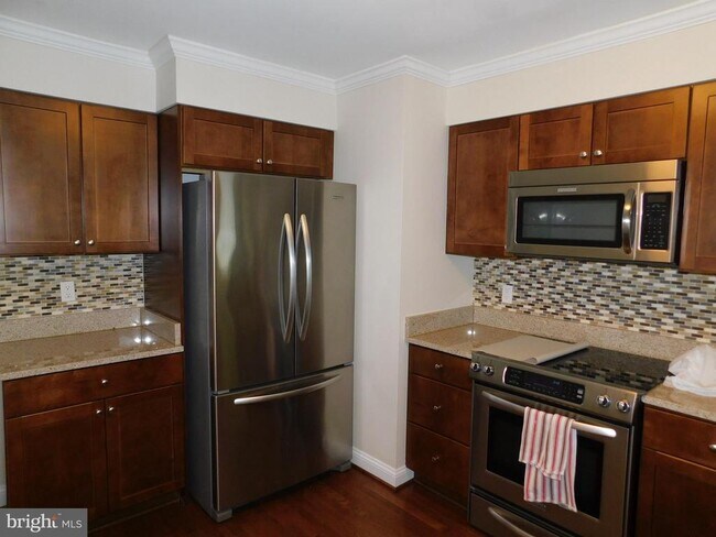 Foto del edificio - 7805 Coddle Harbor Ln